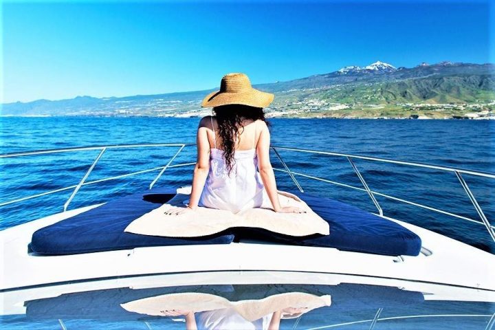 Luxury Yacht Charter in Tenerife with Astondoa 40 Open - 446  