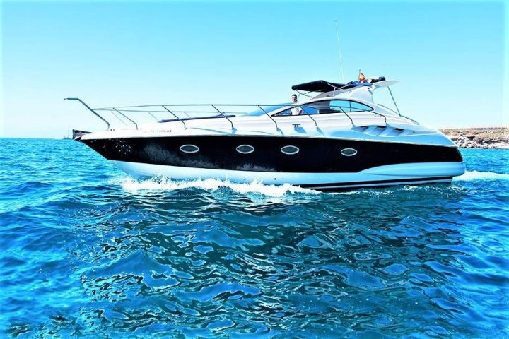 Luxury Yacht Charter in Tenerife with Astondoa 40 Open - 454  