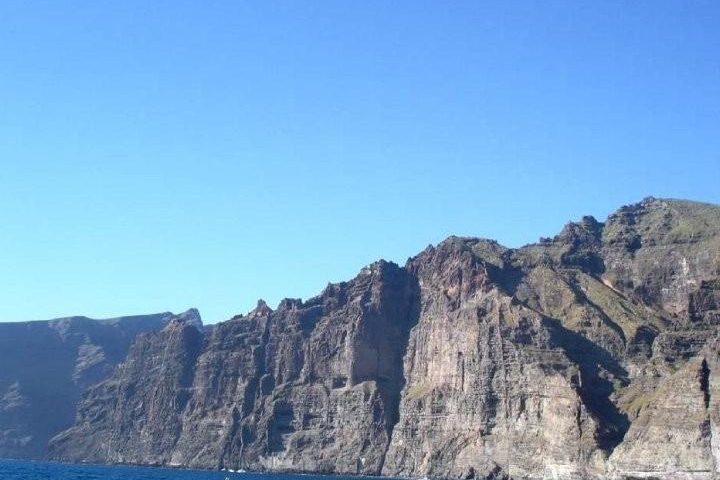 Catamaran Tour in Tenerife to Los Gigantes with Freebird - 789  