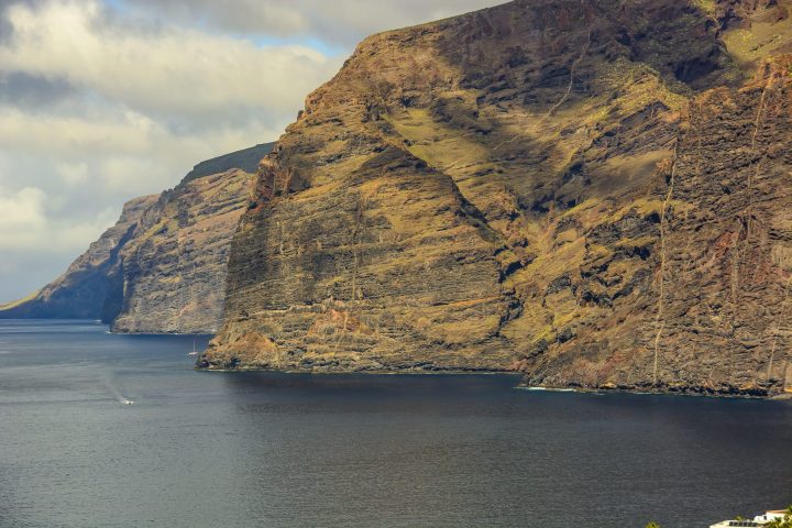 Costa Adeje Boat Trip to Los Gigantes