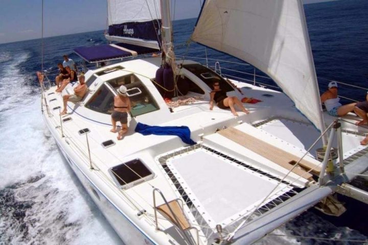 abrazo Katamaran-Charter in Teneriffa