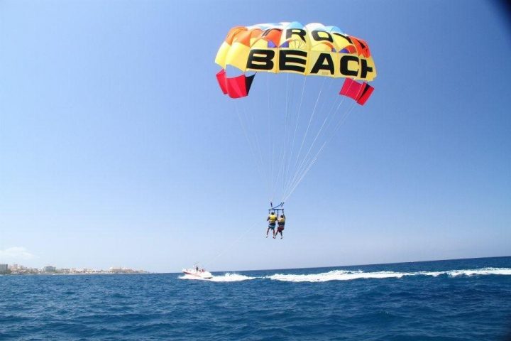 Parascending in Tenerife South - 1062  